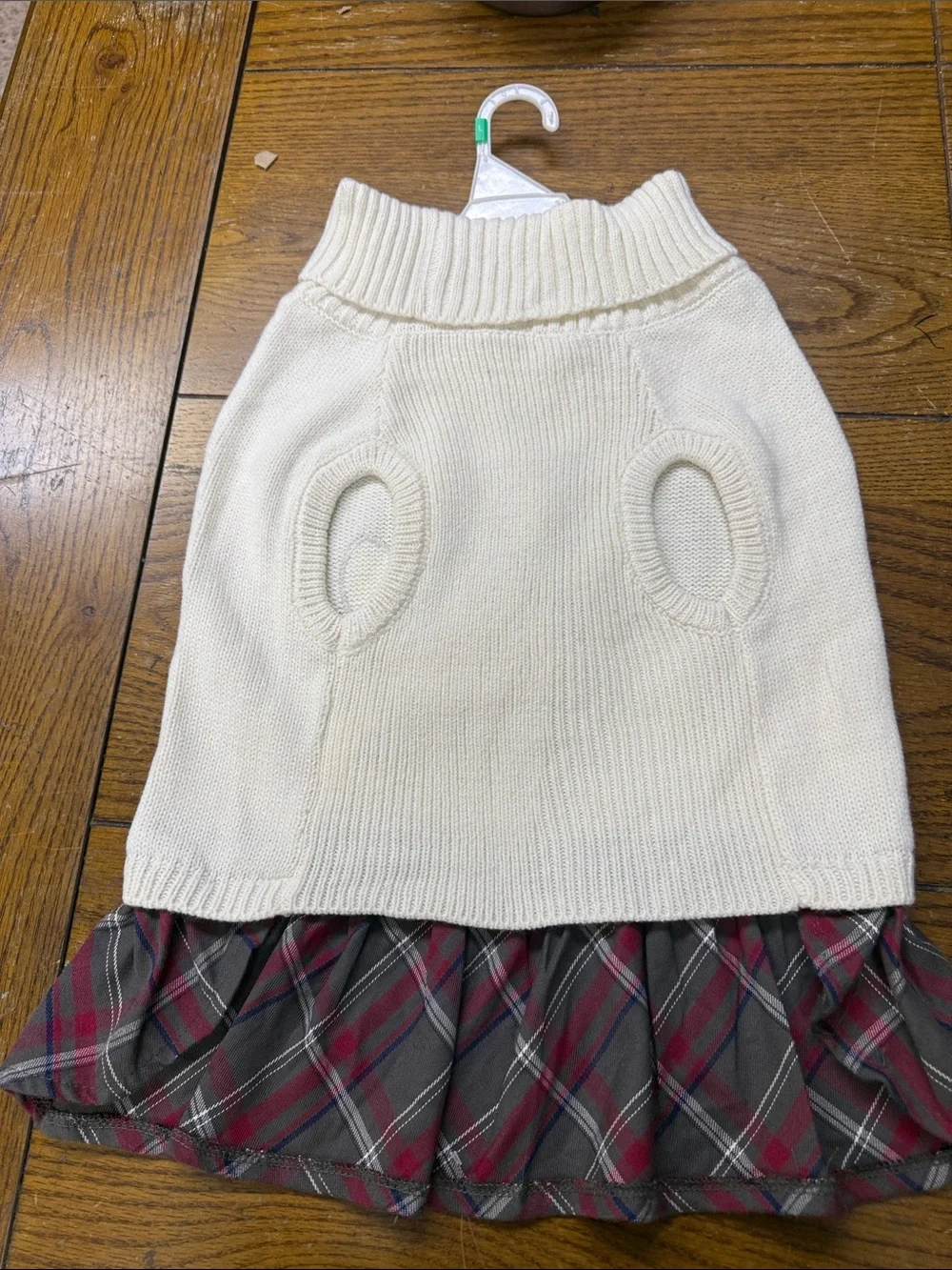 N/A cute cream